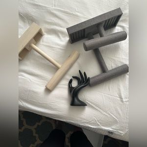 Jewelry display. 3 pieces excellent condition